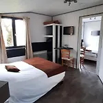 Hotel Logis Des Aulnettes Hérouville-Saint-Clair