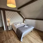 Hotel Logis Des Aulnettes Hérouville-Saint-Clair