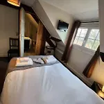 Logis Des Aulnettes Hotel 2*