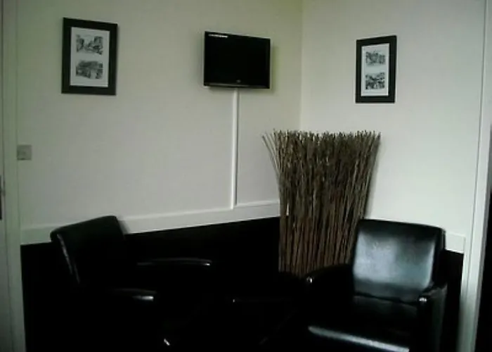 ホテル Logis Des Aulnettes エルヴィル・サン・クレア