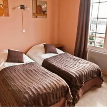 Logis Des Aulnettes Hotel Hérouville-Saint-Clair