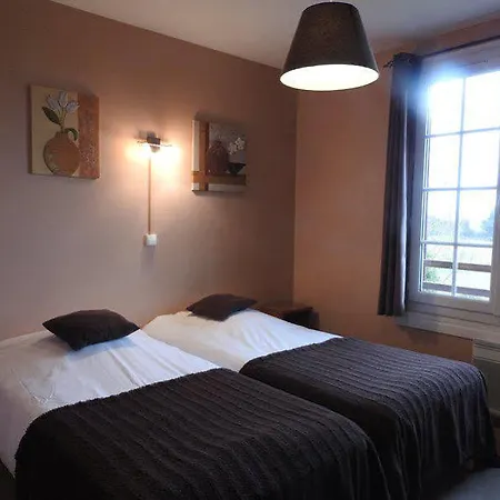 Logis Des Aulnettes 2*