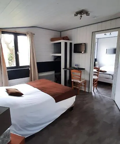 Hotel Logis Des Aulnettes Hérouville-Saint-Clair