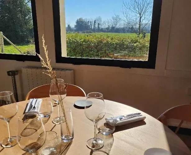 Logis Des Aulnettes Hotel Hérouville-Saint-Clair