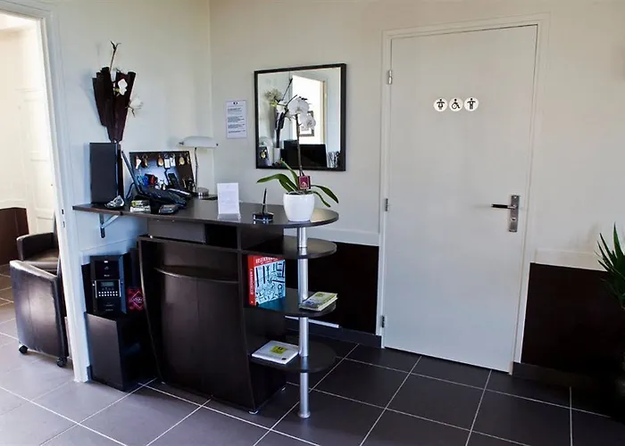 Logis Des Aulnettes 2*