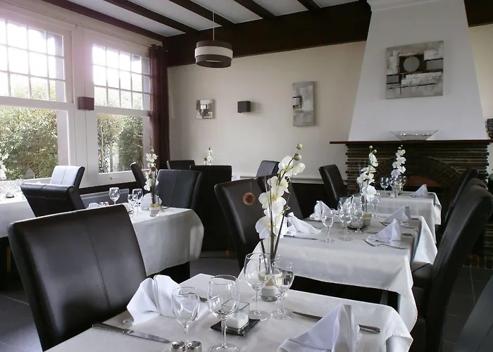 Logis Des Aulnettes Hotel