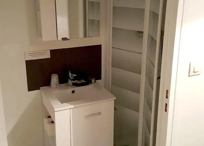 Logis Des Aulnettes 2* Hérouville-Saint-Clair