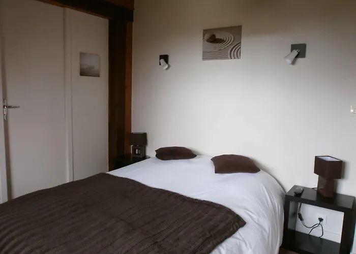 Logis Des Aulnettes Hotel